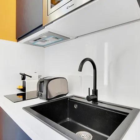 Cmg Poissonniers Apartment *